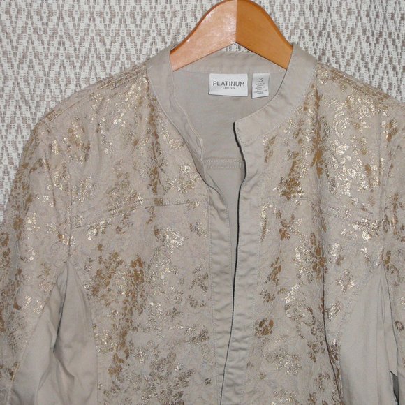 Chico's size 3 Fancy Jacket Khaki Beige with Gold Lace Sparkle XL, 14 - Picture 2 of 9